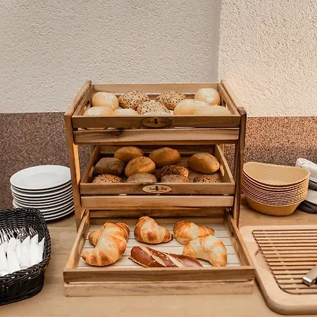 Beim Schupi Hotel 3*